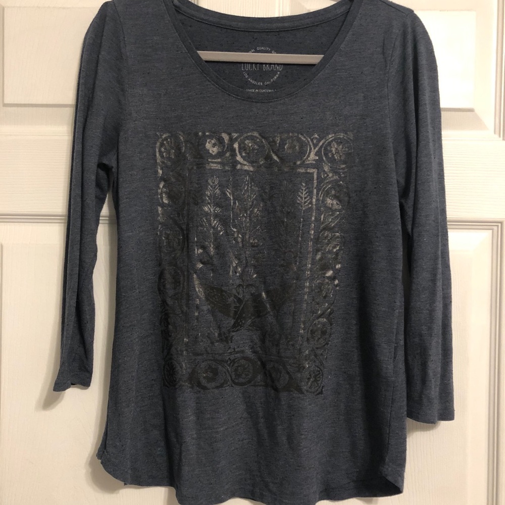Long sleeve shirt